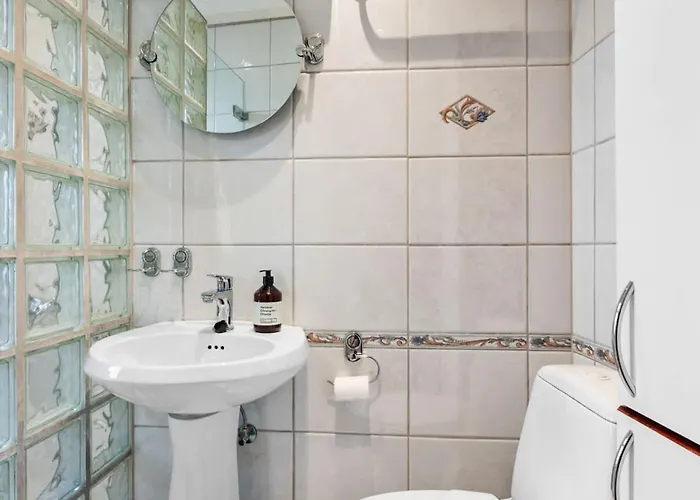 度假居 Sunny Terrace In Centre - Charming House