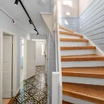 Sunny Terrace In Centre - Charming House 펜션 베르겐