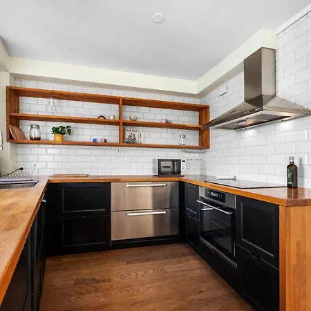 Tatil Evi Sunny Terrace In Centre - Charming House Bergen