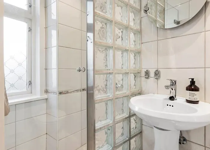 Sunny Terrace In Centre - Charming House