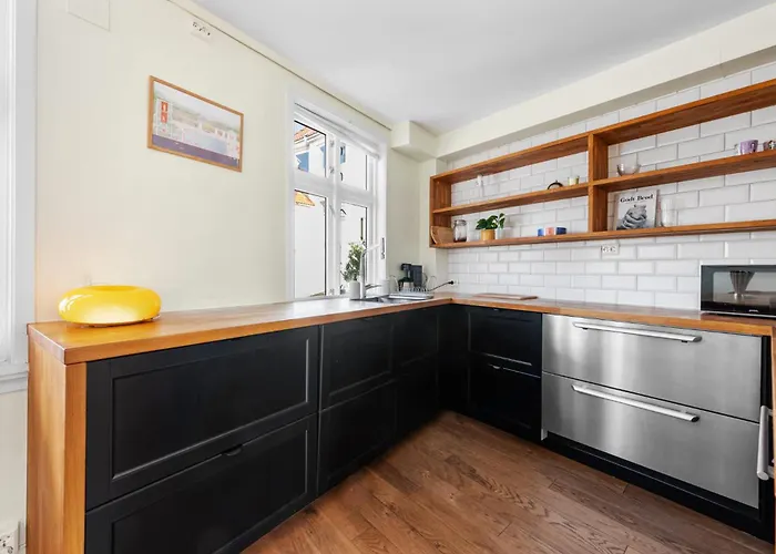 Tatil Evi Sunny Terrace In Centre - Charming House Bergen