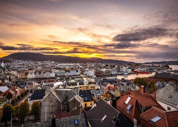 Feriehus Sunny Terrace In Centre - Charming House